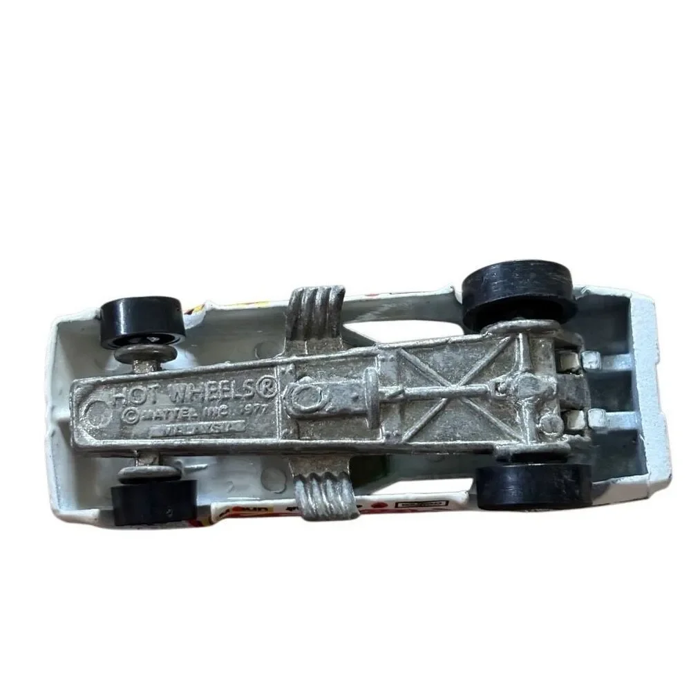 Vintage Hot Wheels 1977 Fireball Dragster